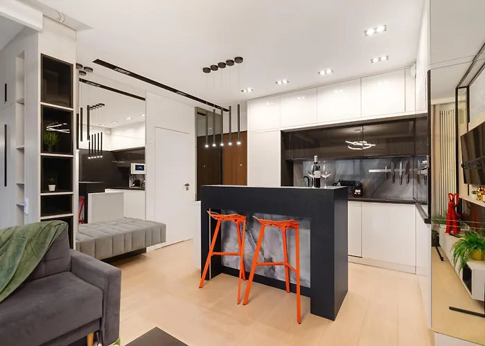 Golden Apartments Warsaw - Mennica Residence