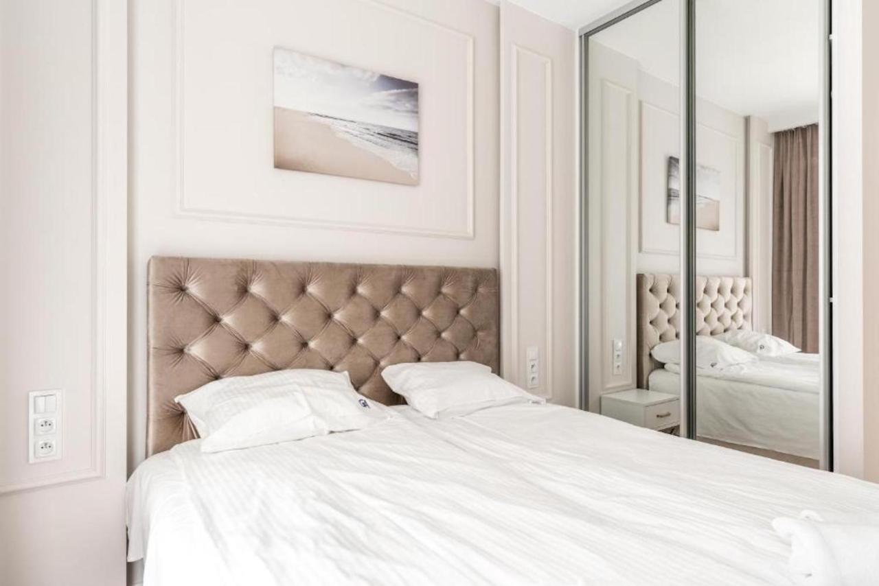 Golden - Mennica Apartmán Varšava